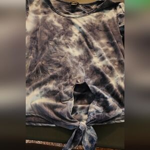 Tie dye rue 21 shirt